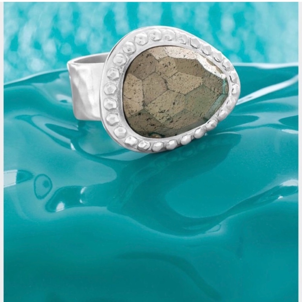 NEW Silpada Fantasy Ring